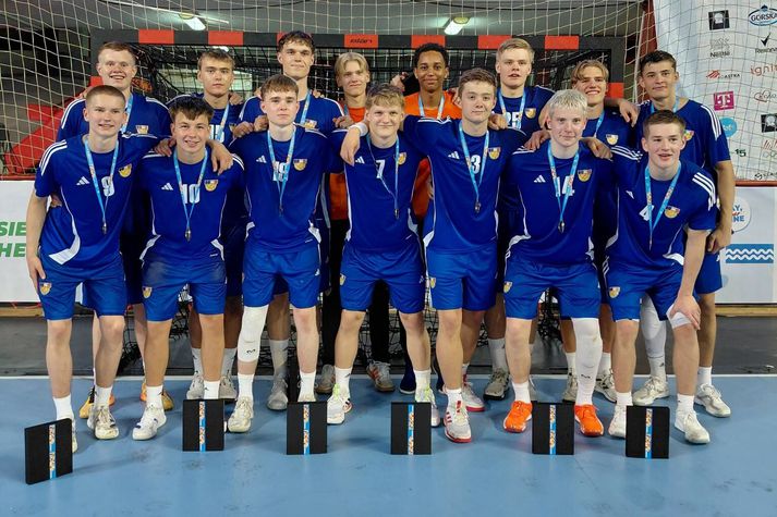 U18 lið Íslands hefur unnið báða leiki sína á EM U18 í handbolta.