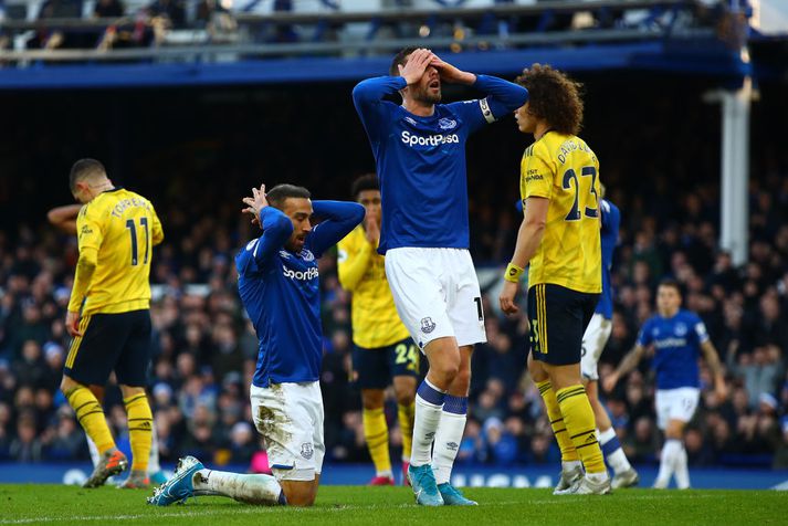 Gylfi í markalausu jafntefli gegn Arsenal um miðjan desember mánuð.