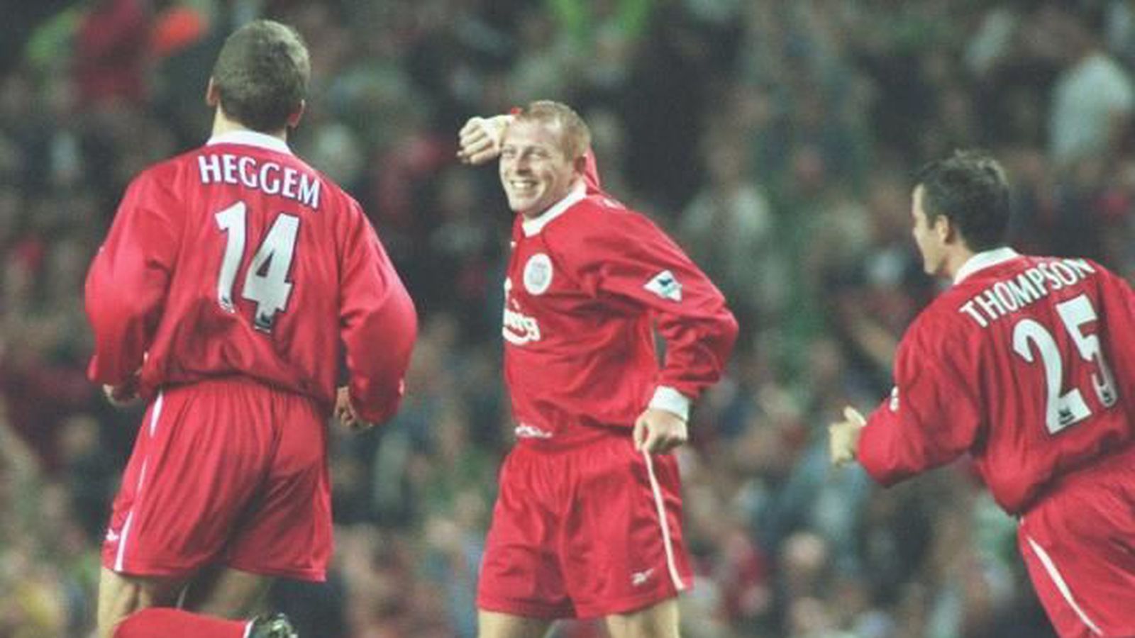 Fyrrverandi Leikma Ur Liverpool Tta Ra Fangelsi Fyrir K Ka Nsmyglsexiezpix  Web Porn