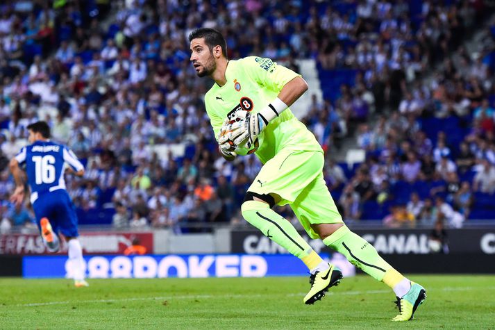 Kiko Casilla er uppalinn hjá Real Madrid en fór til Espanyol árið 2007.