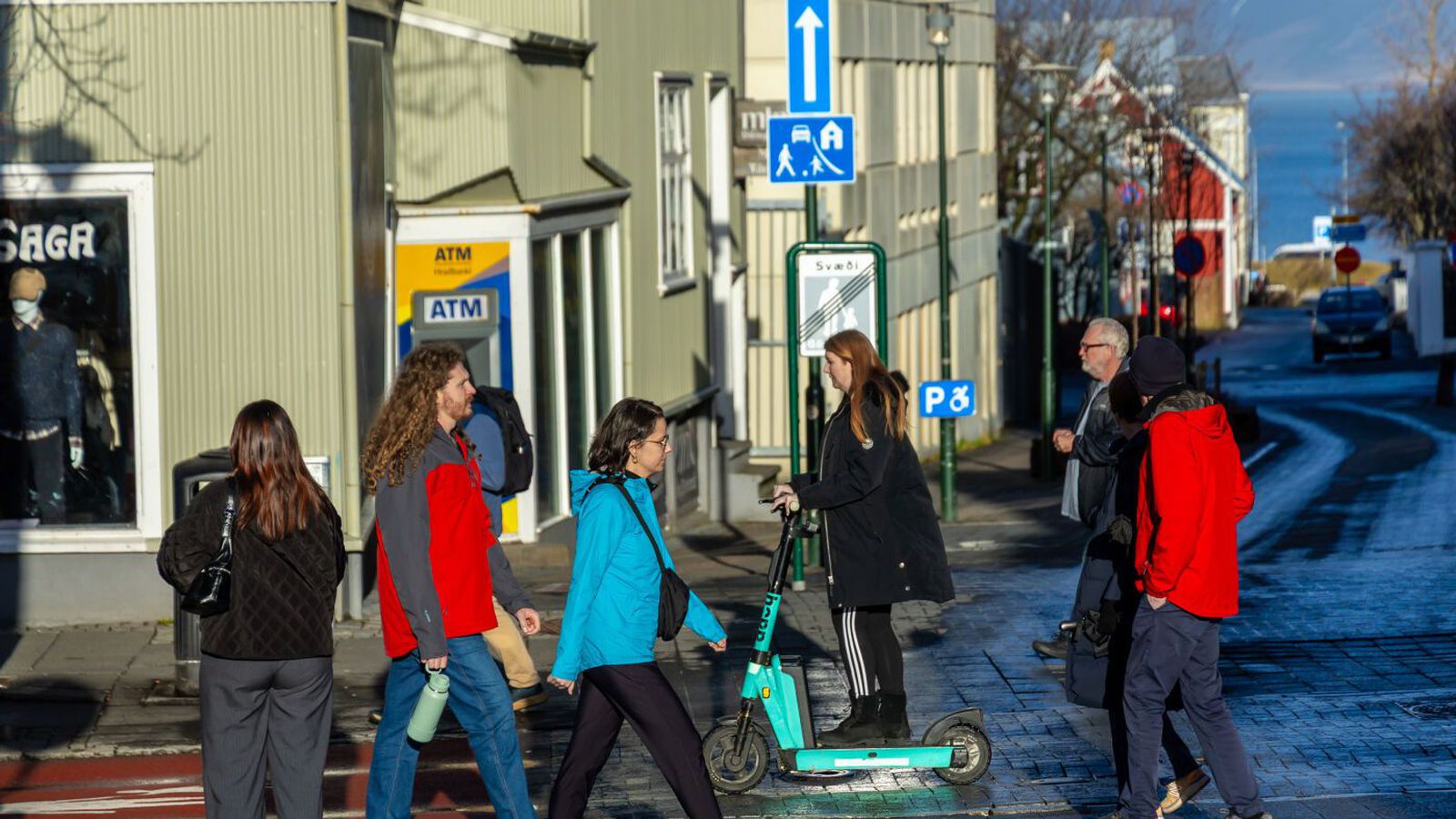 Um  helmingur hefur á­hyggjur af áróðursherferðum er­lendra ríkja