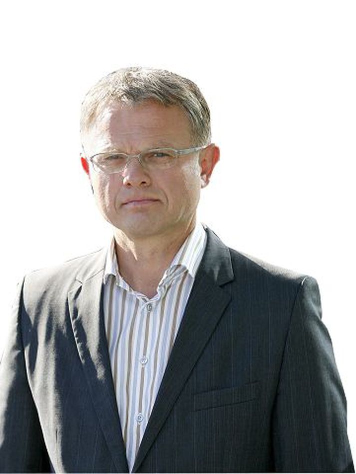 Framkvæmdastjóri Samtaka verslunar og þjónustu segir óhagstætt gengi krónunnar og ofurtolla skapa einokun í framleiðslu landbúnaðarvara.Fréttablaðið/Pjetur
