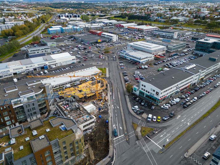 Maðurinn var handtekinn í Skeifunni.