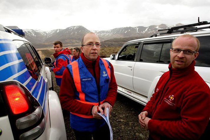 Björgunarsveitarmenn að störfum