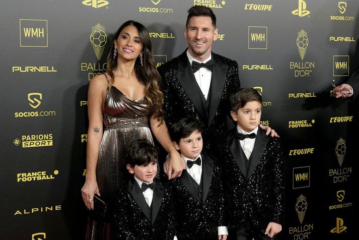 Lionel Messi mætti með alla fjölskylduna á hófið, eiginkonuna Antonela Roccuzzo og synina Thiago, Matteo og Ciro.
