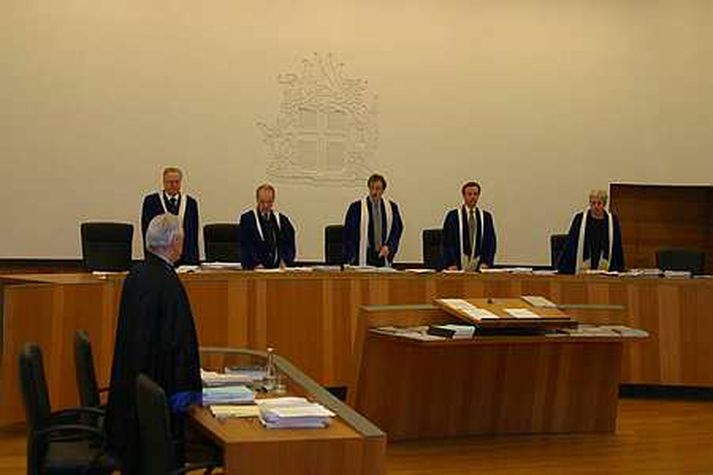 Hæstiréttur dæmdi Arnerico Luis Da Silva Concalves í þriggja og hálfs árs óskilorðsbundið fangelsi.