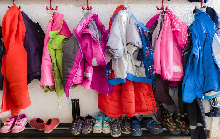 Fjórtán börn í leikskólanum Dalskóla þurfa að vera heima í dag.