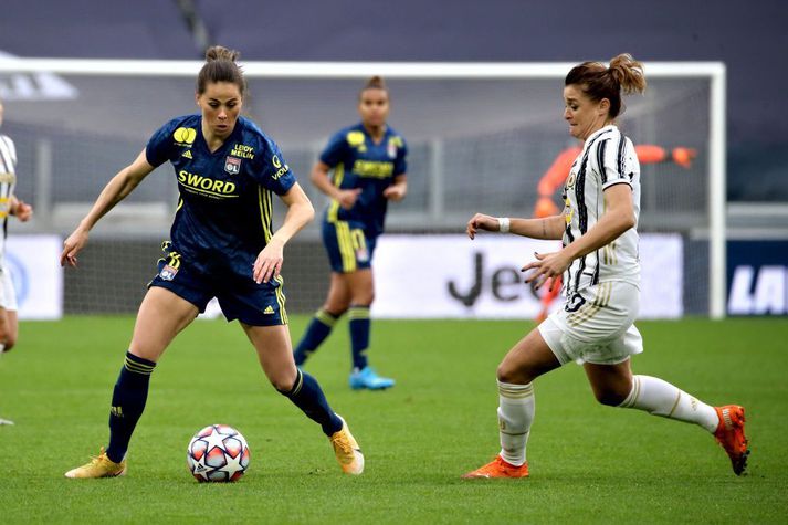Sara Björk Gunnarsdóttir í leik með Lyon gegn Juventus í Meistaradeildinni, fyrr á þessari leiktíð.