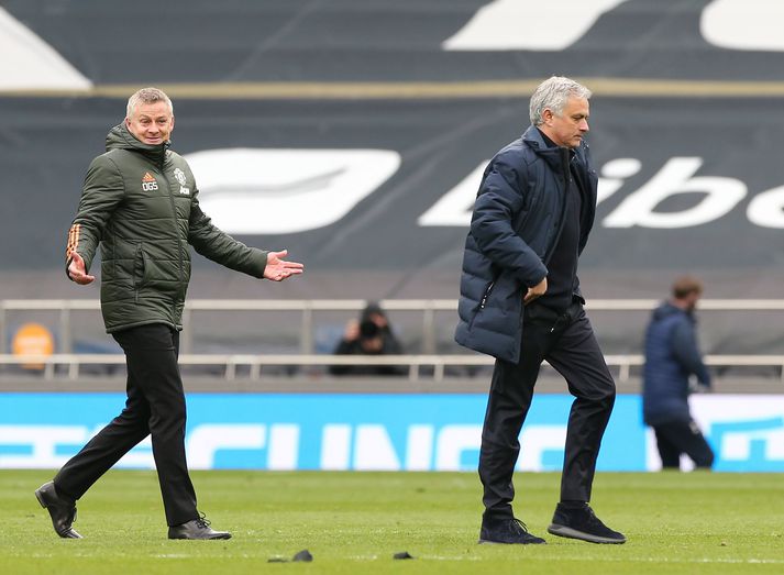 Ole Gunnar Solskjær og José Mourinho eftir leik gærdagsins.