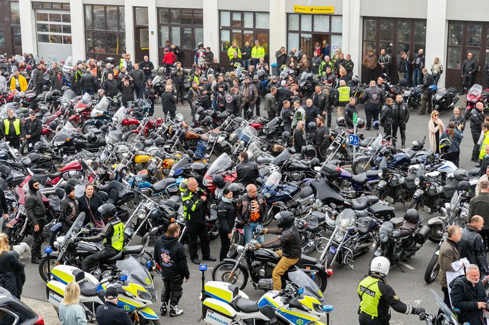 Mynd úr safni. Sniglar mótmæla vegna banaslyss á Kjalarnesi árið 2020.