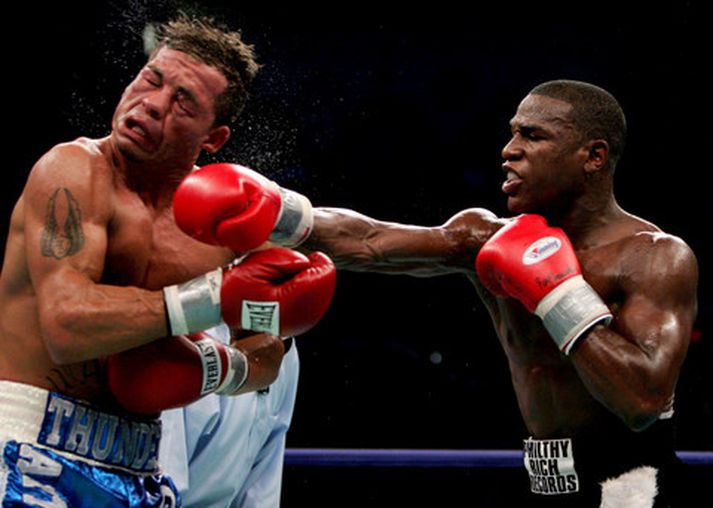 Frá bardaga Gatti og Mayweather árið 2005.