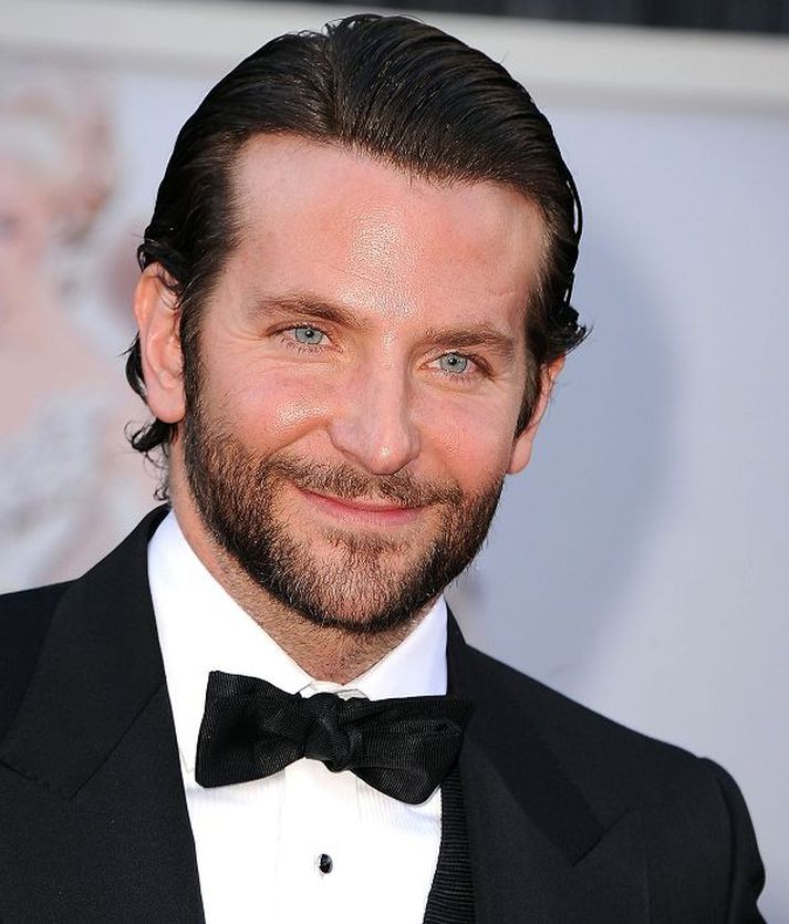 Bradley Cooper mun sennilega leikstýra frekar en að fara með aðalhlutverkið.