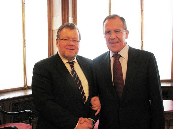 ráðherrar Össur Skarphéðinsson utanríkisráðherra og Sergei Lavrov, rússneskur starfsbróðir hans, ræddu meðal annars lagningu sæstrengs milli Íslands og Rússlands.