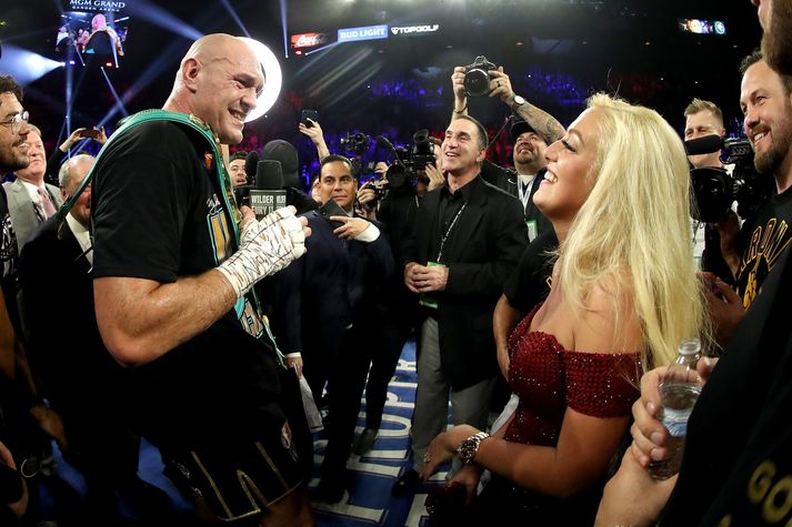 Tyson Fury hefur verið giftur Paris Fury í sextán ár.