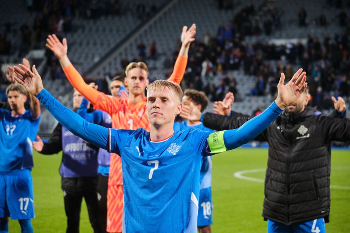 Hákon Arnar Haraldsson fær vonandi ástæðu til að fagna svona með Tólfunni á morgun.