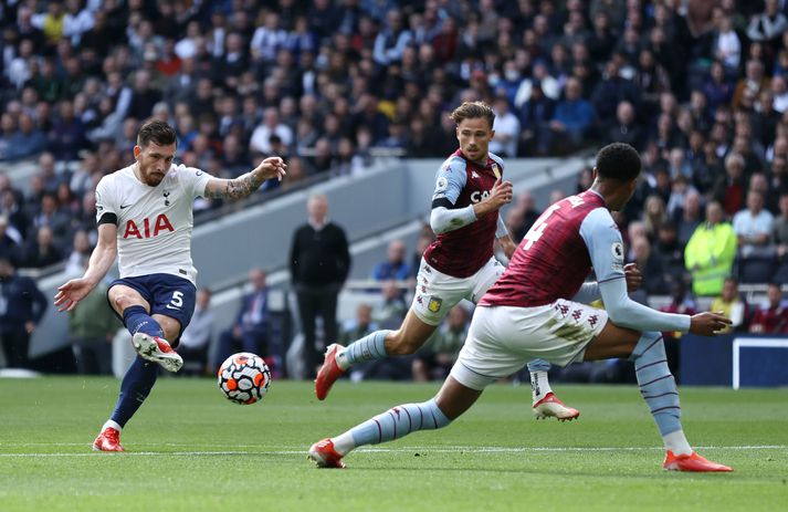 Pierre-Emile Højbjerg skoraði fyrra mark Tottenham í dag.