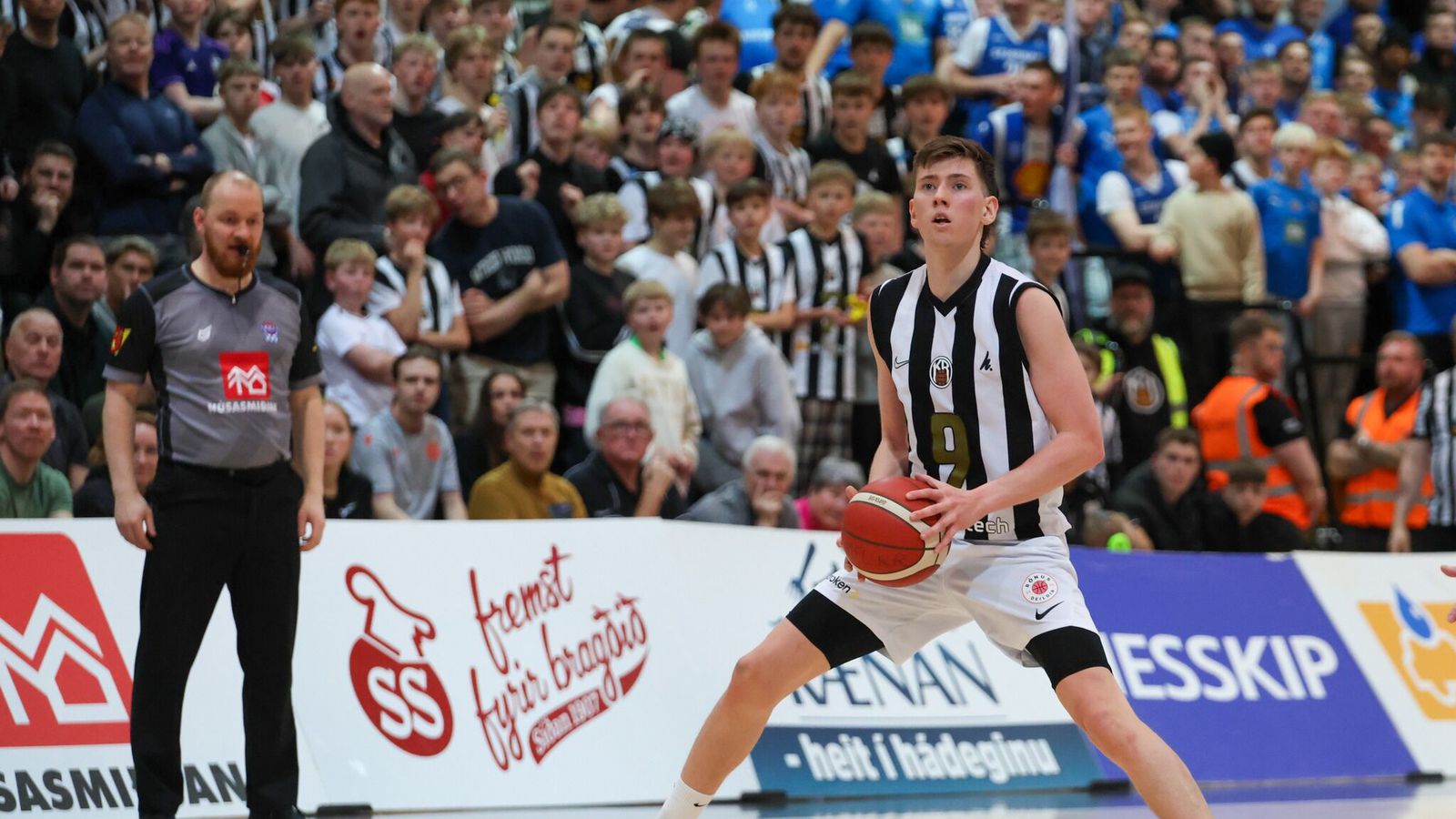 KR með bakið upp við vegg: „Erum ekki klárir í að fara í sumar­frí“