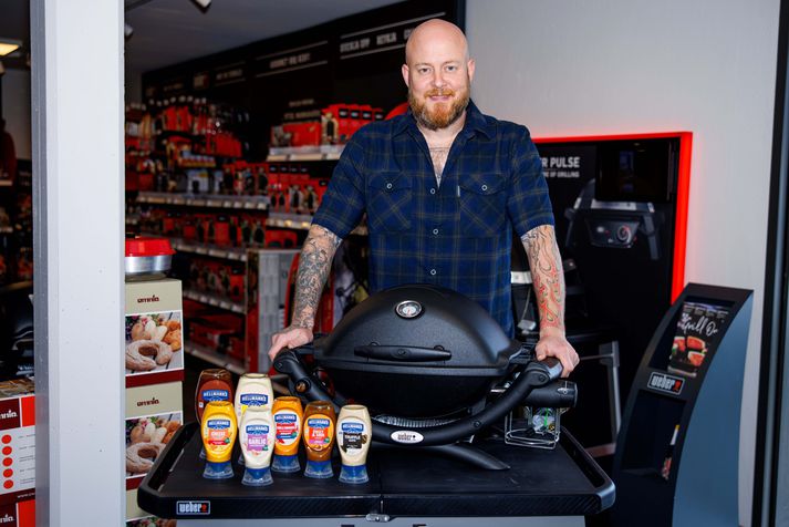 BBQ kóngurinn býður lesendum upp á klikkaðar snittur sem eiga svo sannarlega eftir að bráðna í munni.