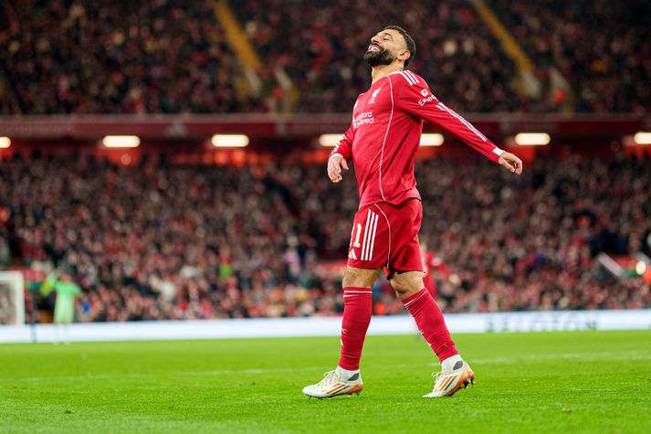 Mohamed Salah skoraði langþráð mark fyrir Liverpool í bikarsigrinum á Brighton and Hove Albion á Anfield um helgina.