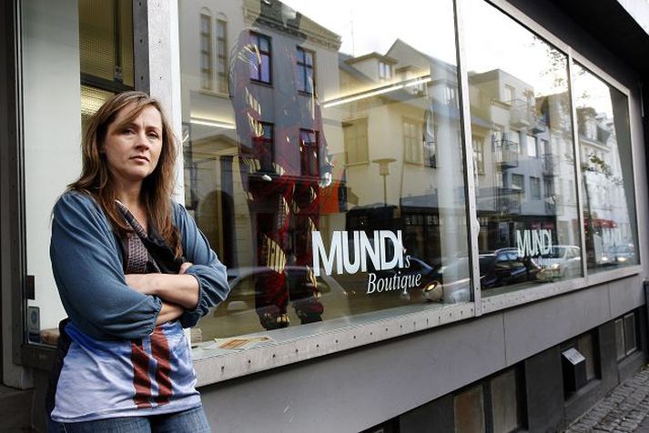  Sigyn Eiríksdóttir er annar eigandi verslunarinnar Mundi Boutique sem brotist var inn í aðfaranótt miðvikudags og lagerinn tæmdur. Fréttablaðið/anton
