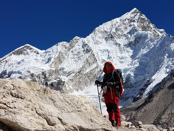 Guðrún Harpa Bjarnadóttir fór ásamt Fjallafélaginu upp í grunnbúðir Everest síðastliðinn nóvember og stofnaði í kjölfarið Íslandsdeild samtakanna Empower Nepali Girls.