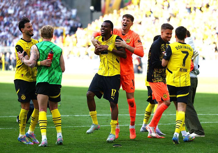 Leikmenn Dortmund hafa ástæðu til að fagna vel og lengi í dag.