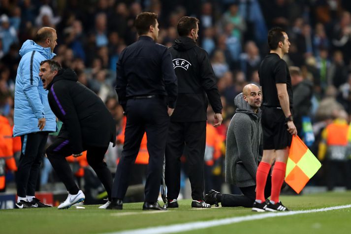 Pep Guardiola eftir að mark Raheem Sterling var dæmt af í Meistaradeildinni.