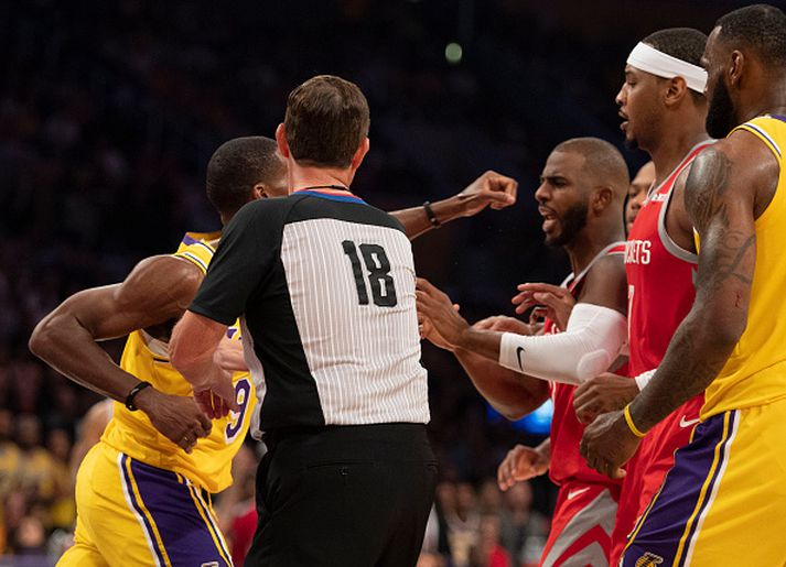 Rondo lét hnefana tala auk þess að hrækja á Chris Paul