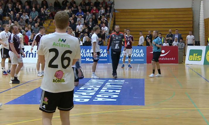 Bjarki biðst afsökunar á því að hafa dæmt of snemma.
