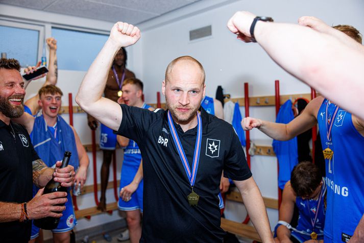 Baldur Þór fagnar Íslandsmeistaratitli með Stjörnunni fyrir ári síðan.