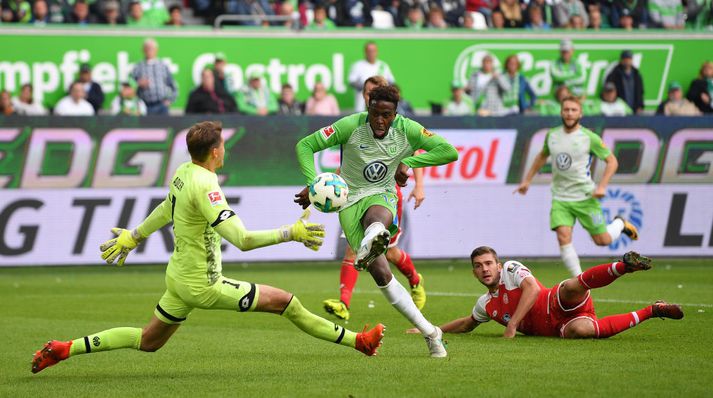 Origi í leik með Wolfsburg