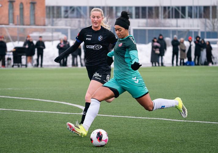 Linda Líf Boama var ekki lengi að stimpla sig inn hjá Kristianstad.