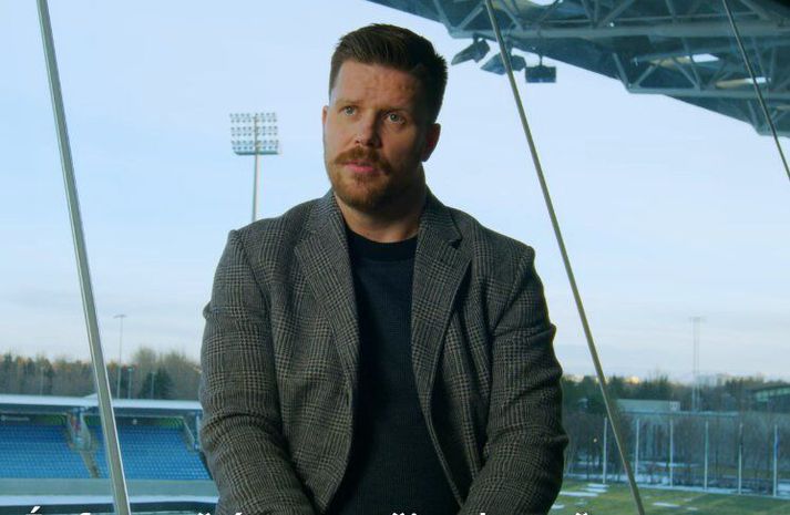 Kristinn Aron Hjartarson, þjálfari og fyrrverandi leikmaður, segir sögu sína í myndbandi KSÍ og SÁÁ.