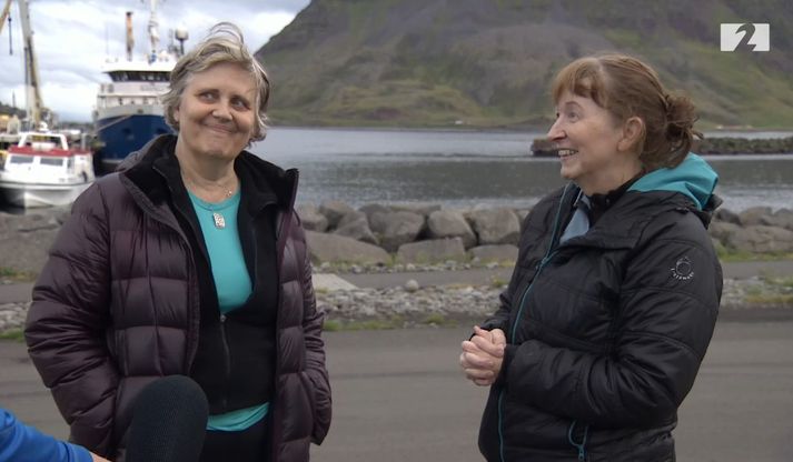 Þær Anna Sigríður Jörundsdóttir og Sigrún Sigurðardóttir stofnuðu Dropa í Bolungarvík ásamt Birgittu Baldursdóttur.