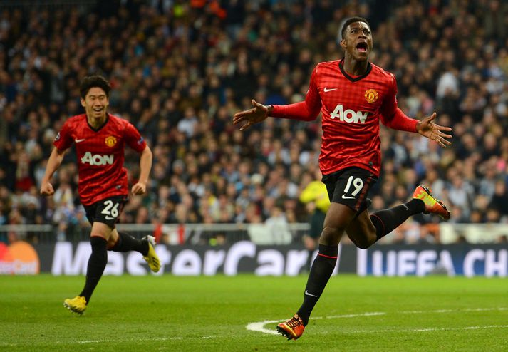 Welbeck fagnar marki sínu í kvöld.