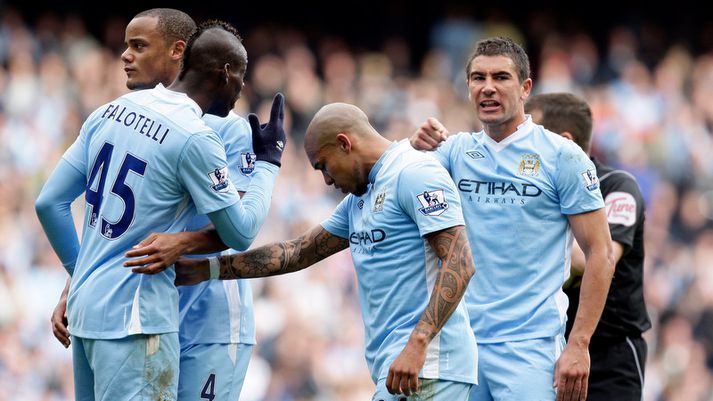 Mario Balotelli var mjög ósáttur með að fá ekki að taka aukaspyrnu á móti Sunderland.