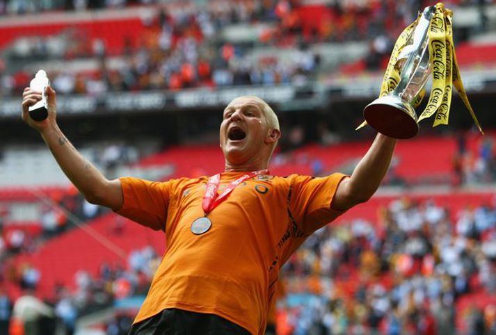 Windass fagnar sæti Hull í efstu deild vorið 2008.