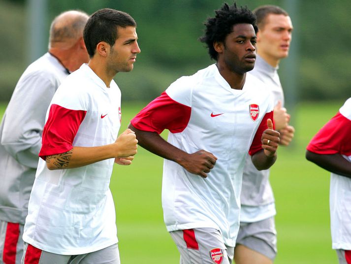 Cesc Fabregas og Alex Song.
