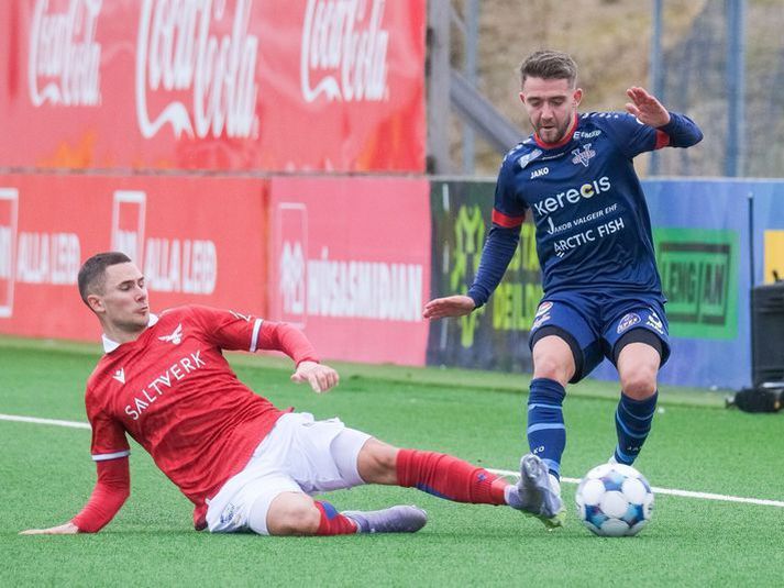 Anton Kralj í baráttu um boltann við Jónatan Inga Jónsson síðasta sumar.