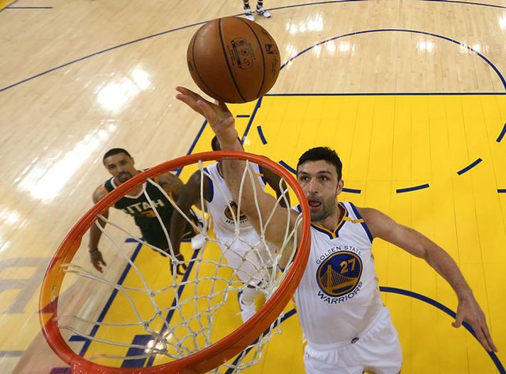 Pachulia kom til Golden State fyrir þetta tímabil.