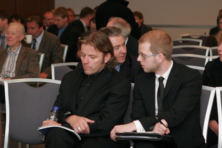 Eignir verða kyrrfsettar hjá Jóni Ásgeiri Jóhannessyni og Jóni Sigurðssyni. Mynd/ Arnþór.