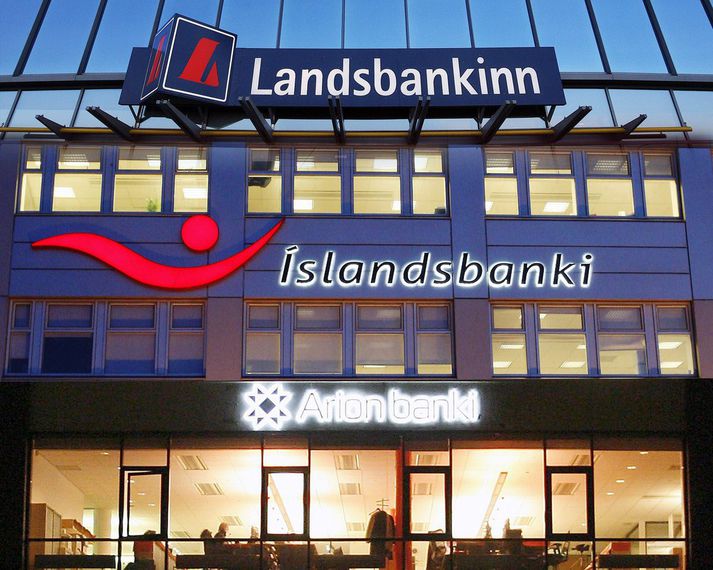 25 lykilstjórnendur bankanna þriggja fengu alls 944 milljónir í laun, hlunnindi og árangurstengdar greiðslur í fyrra.