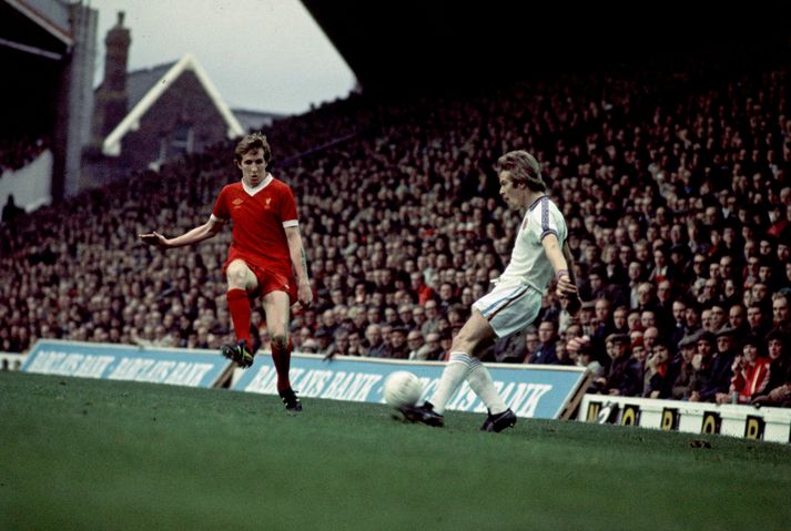 Joey Jones í leik með Liverpool gegn Aston Villa árið 1977.