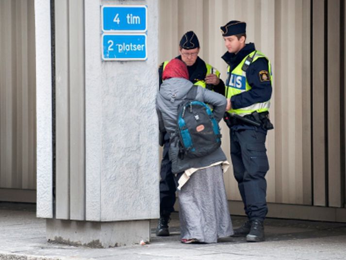 Lögreglan að störfum í miðborg Gautaborgar í dag.