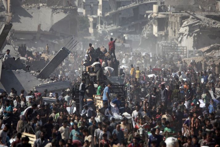 Palestínumenn hafa síðustu daga snúið aftur á heimaslóðir sínar á Gasa, þar sem mikil eyðilegging blasir við. 