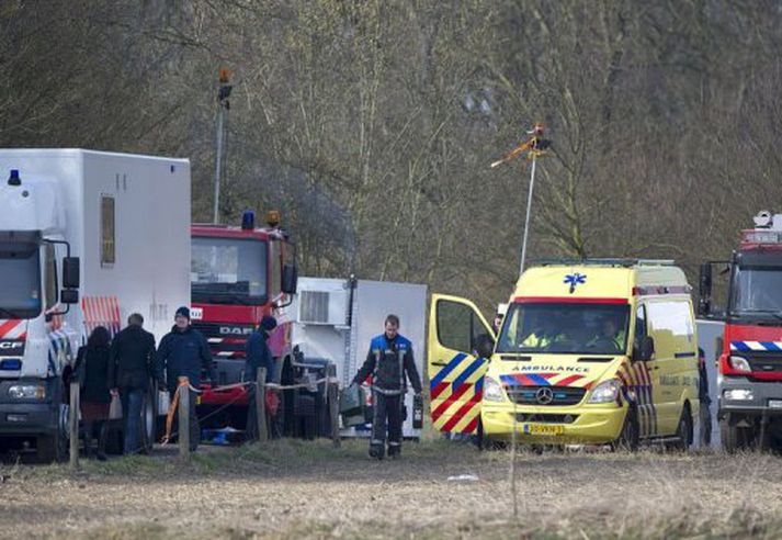 Frá vettvangi í gær