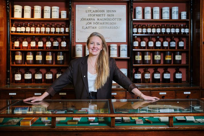 Sigurbjörg Sæunn Guðmundsdóttir, formaður Lyfjafræðingafélags Íslands, hélt erindi á ráðstefnunni Heilsan til framtíðar sem vakti athygli. Enda benti Sigurbjörg þar á að erlendis nýta löndin í kringum okkur apótekin sem fyrsta viðkomustað, áður en fólk fer á heilsugæslu. 
