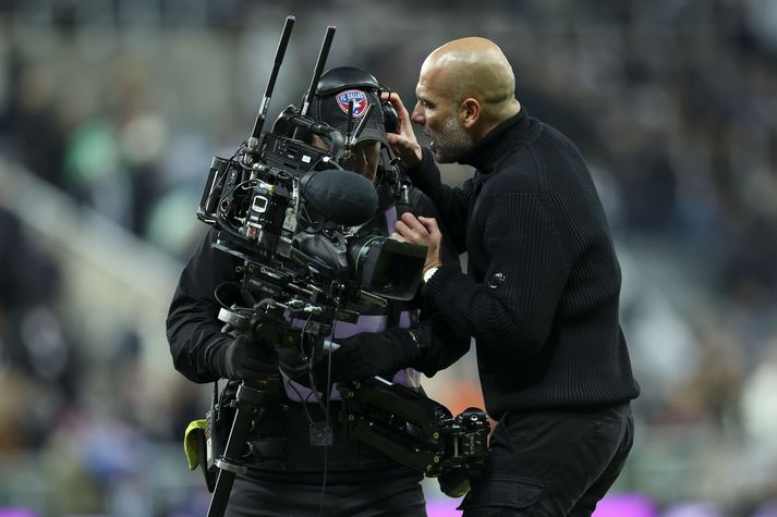 Pep Guardiola, þjálfara Manchester City var heitt í hamsi eftir leik liðsins gegn Newcastle United á laugardagnin