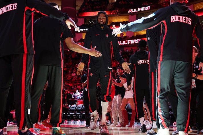Kevin Durant virðist vera sáttur í Houston og ekki ósennilegt að hann klári ferilinn þar ef allt gengur að óskum