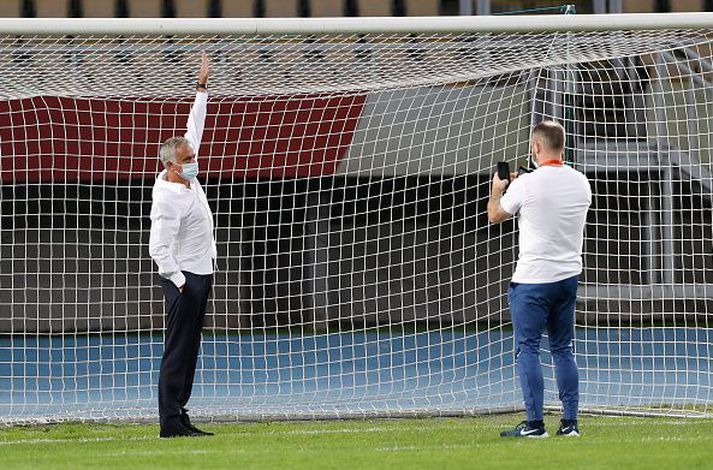 Mourinho er ekki búinn að stækka. Markið var einfaldlega of lítið.